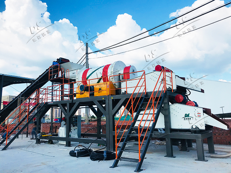 李克強(qiáng)：嚴(yán)防土壤污染源頭，加強(qiáng)污染治理