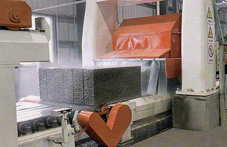 自保溫砌塊設(shè)備切割機(jī)