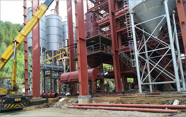 陶?；剞D(zhuǎn)窯安裝現(xiàn)場